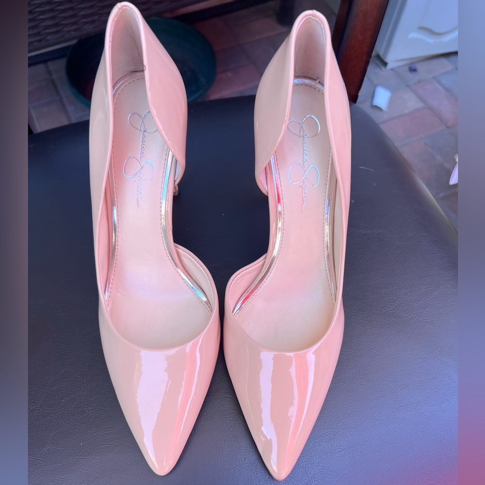 Jessica Simpson Womens Prizma Pump, Sand Dune, Size 9 - Picture 2 of 6